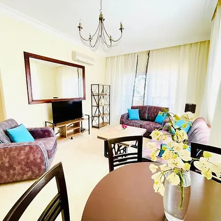 Goldcity Sm Penthouse Apartment